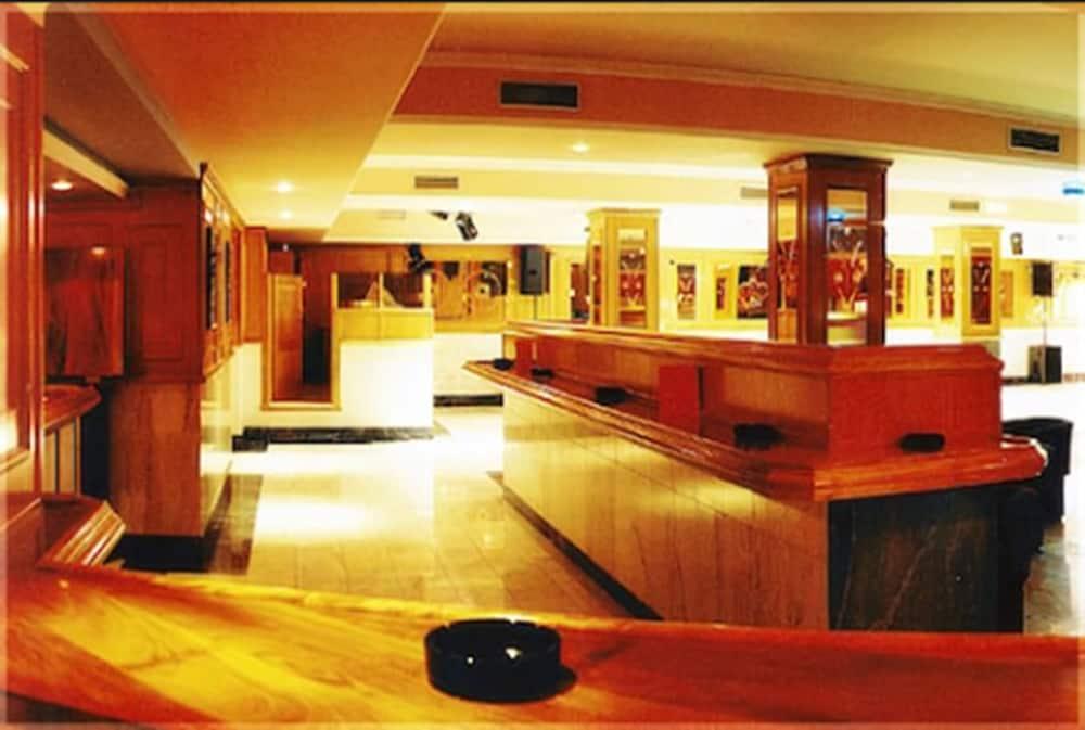 Hotel Scala Padron Exterior photo